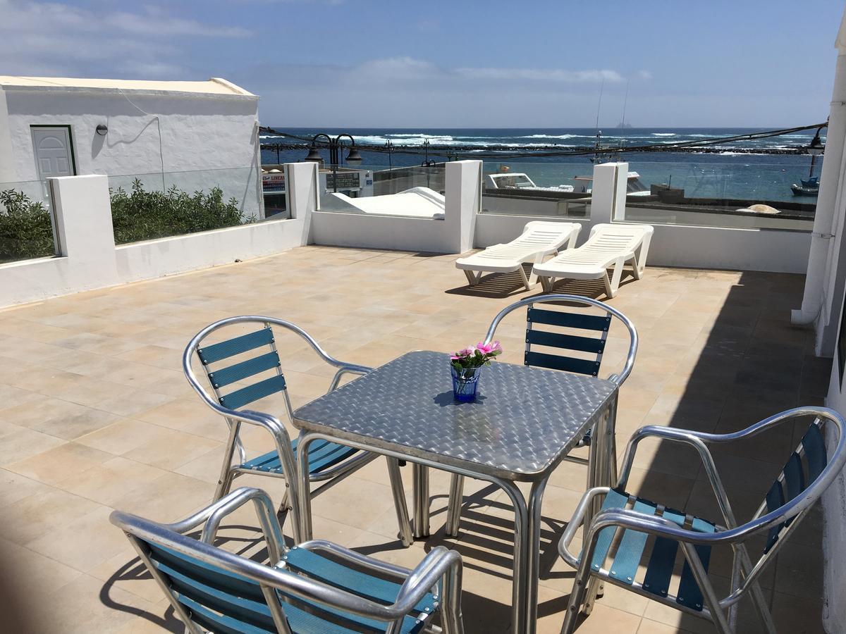 Apartamentos Los Vientos Orzola Exteriör bild